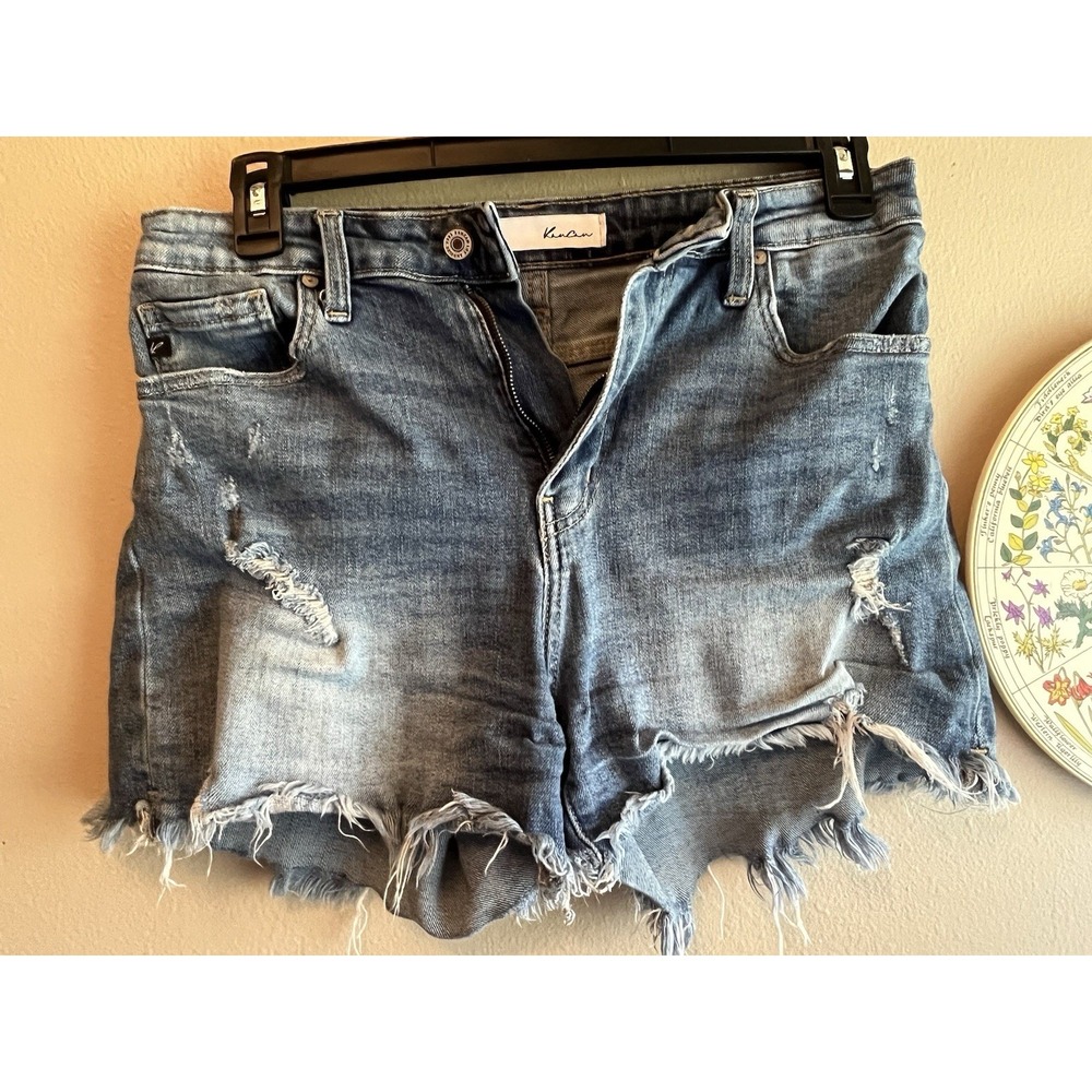 KanCan Blue Distressed Cut Off Denim Women's Shorts 9/28 Pockets KC2521M